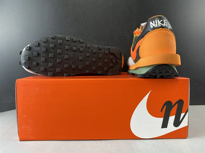 Affordable 4948 Nike LD Waffle sacai BV0073- 2719