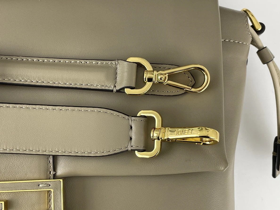 Affordable 5661 Fendi Mamma Baguette Tan colorway (26.5 x 18 x 8.5 cm, Best top quality) 244