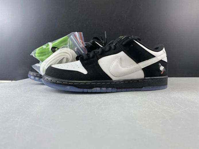 Affordable 9299 Nike SB Dunk Low Staple Panda Pigeon BV1310- 2160