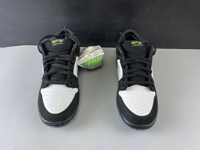 Affordable 9299 Nike SB Dunk Low Staple Panda Pigeon BV1310- 2160
