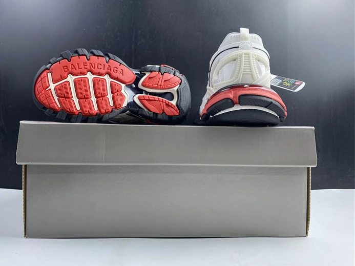 Affordable BLCG TRACK SNEAKER 568615 W2GN3 9610 3508