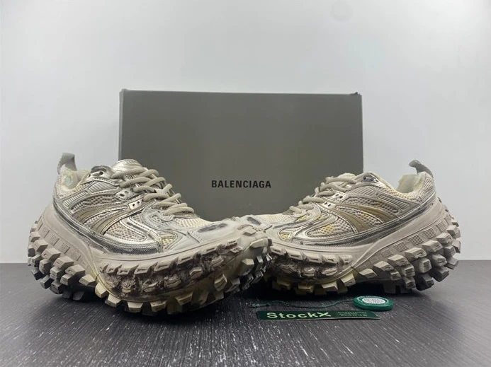 Affordable Balenciaga Defender Beige 685611 W2RAF 9700 3335