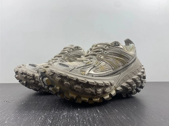 Affordable Balenciaga Defender Beige 685611 W2RAF 9700 3335