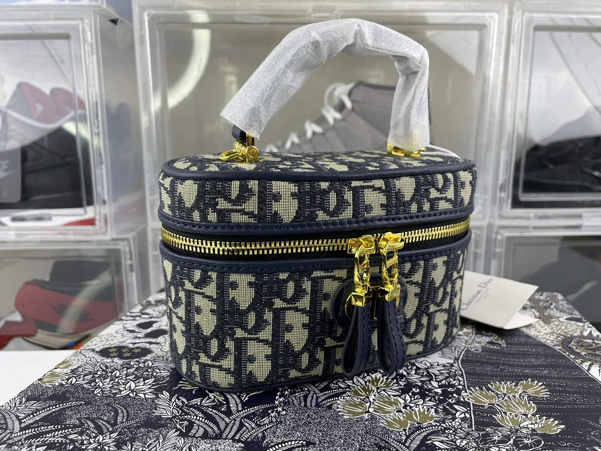 Affordable Dior 30 Montaigne mini vanity Blue Oblique Bag (16x  8 x 9.5 cm) 260