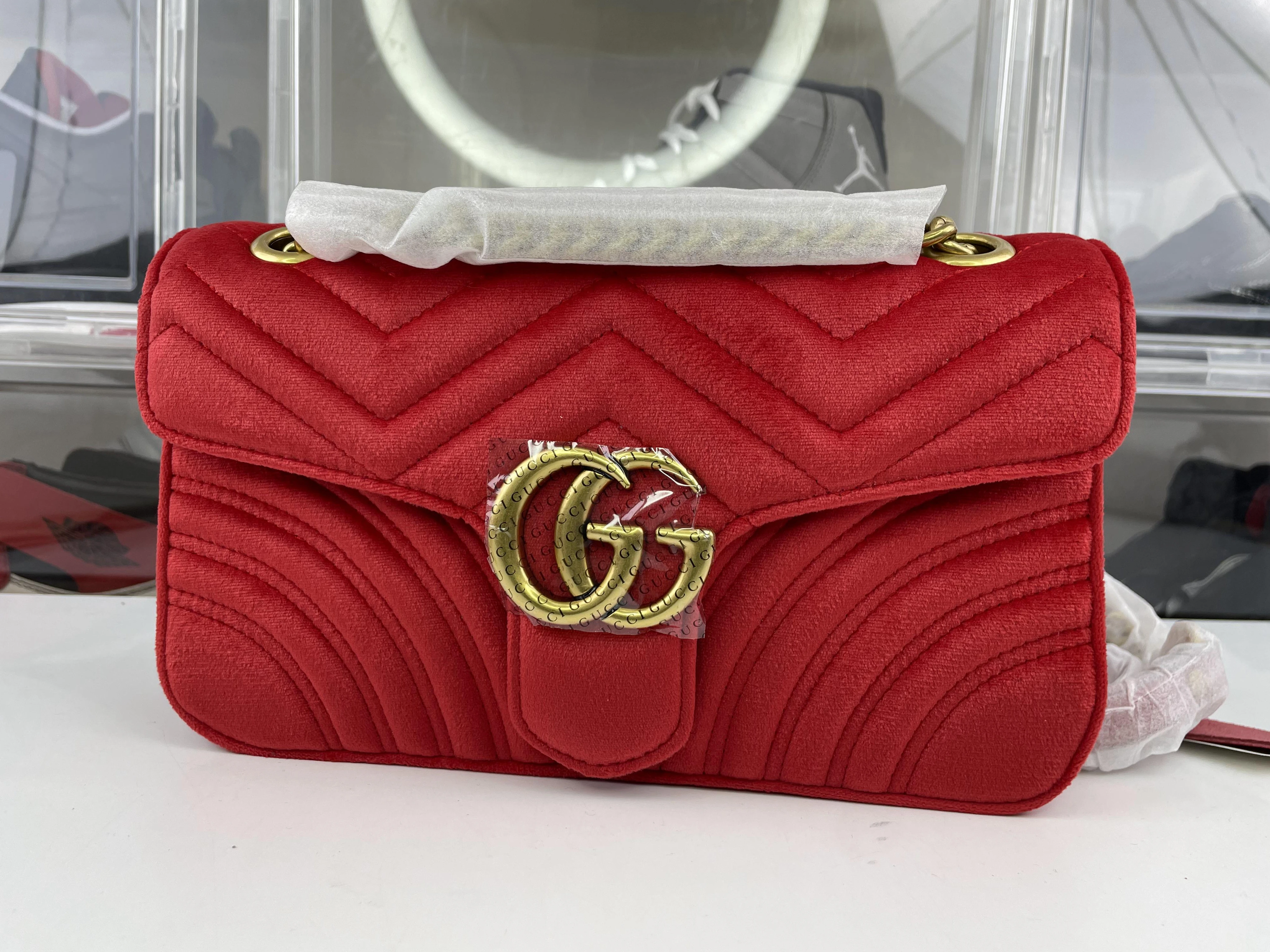 Affordable GUCCI Wine Red Suede bag (26 x 15 x7 cm) 269