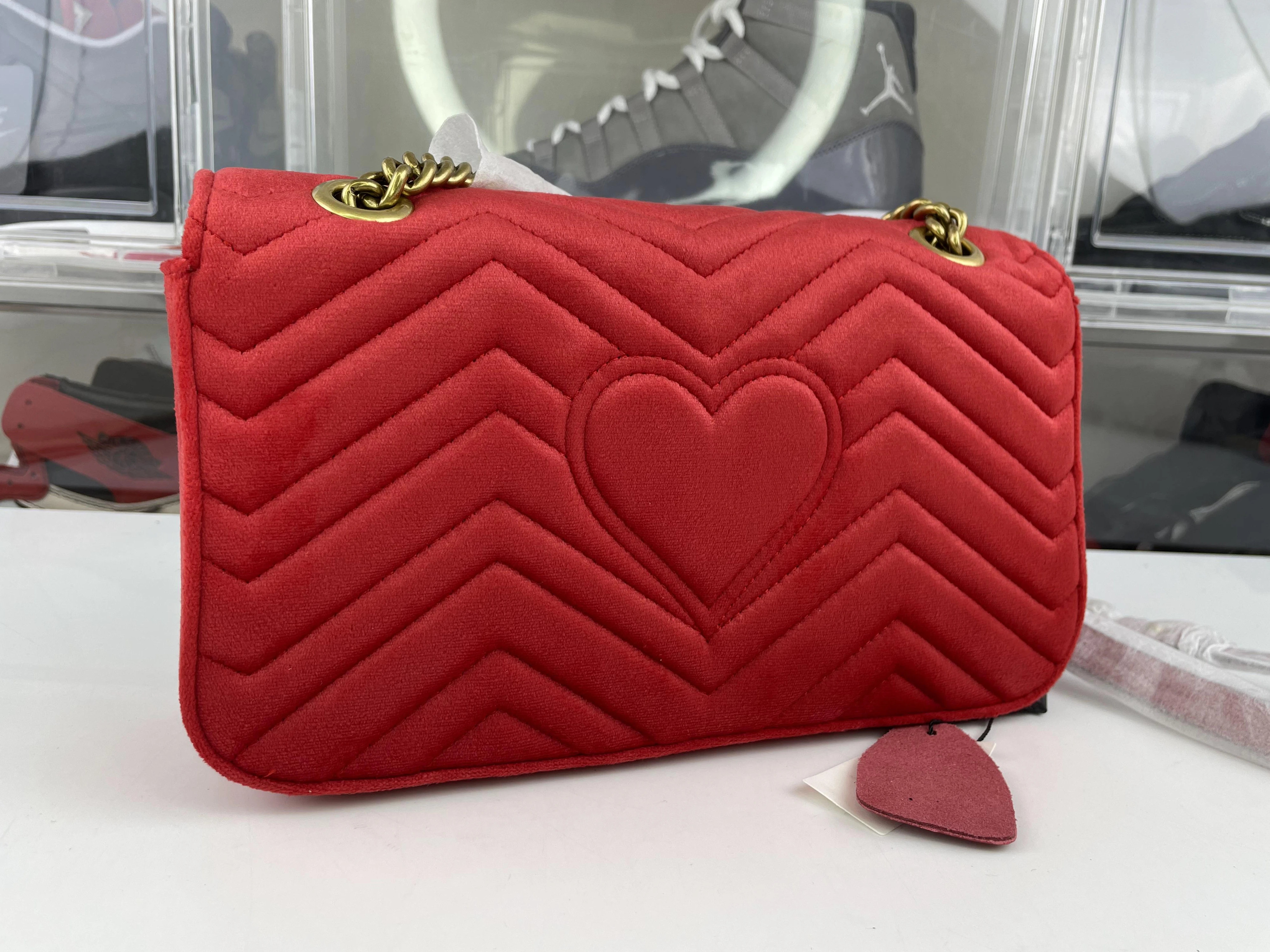 Affordable GUCCI Wine Red Suede bag (26 x 15 x7 cm) 269