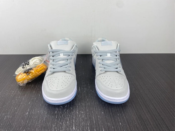 Affordable Nike SB Dunk Low White Lobster FD8776-100 1831