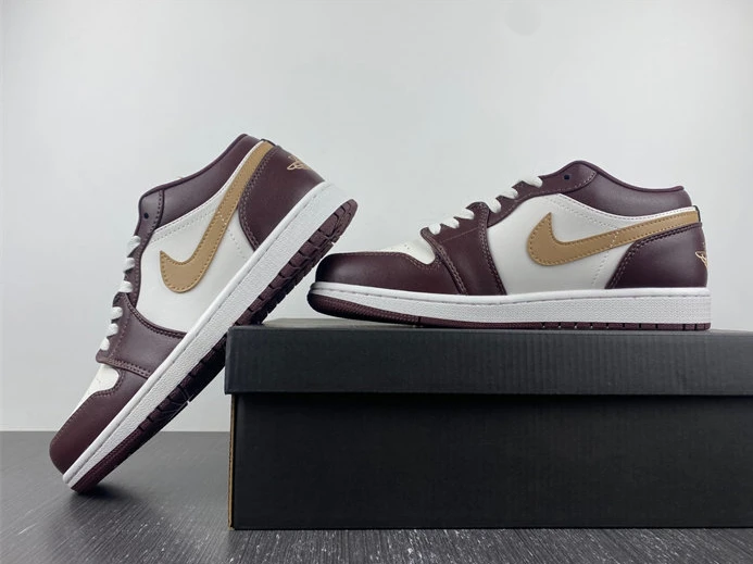 Air Jordan 1 Low DC0774-200 AllSeason 647