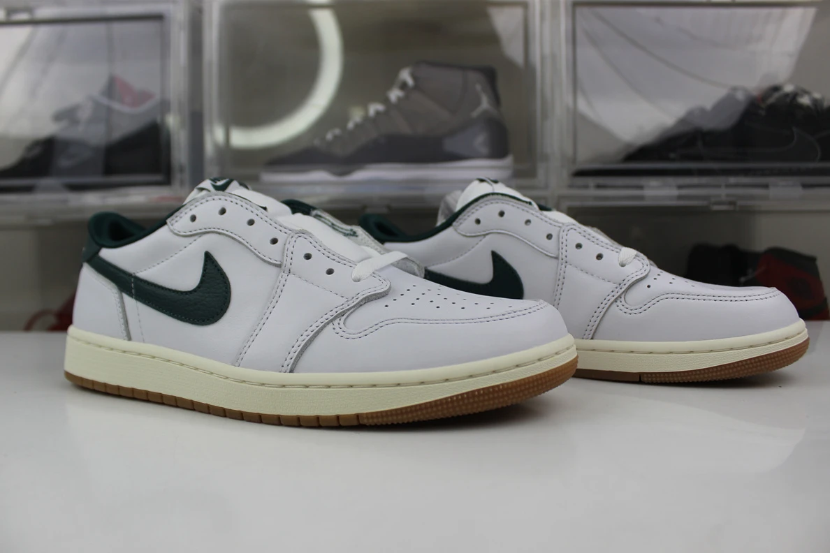 Air Jordan 1 Low OG WMNS “Oxidized Green” Popular 573