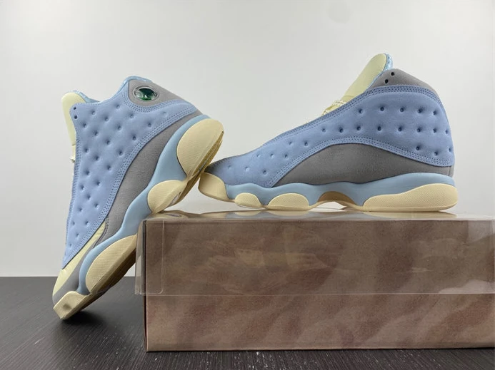 Air Jordan 13 SOLEFLY*AIJ DX5763-100 Trendy 1147