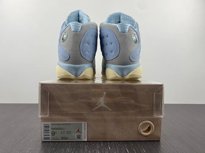 Air Jordan 13 SOLEFLY*AIJ DX5763-100 Trendy 1147