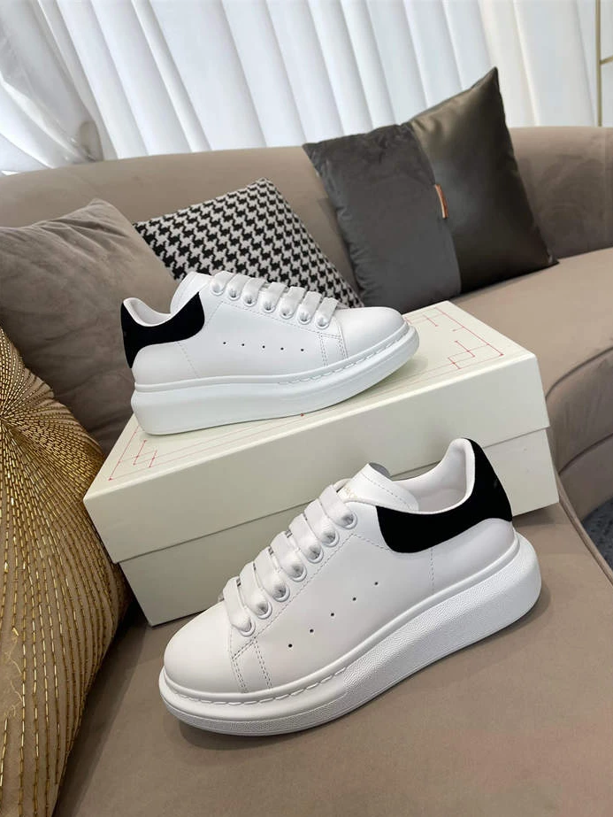 Alexander McQueen Oversized EasyMatch 1339