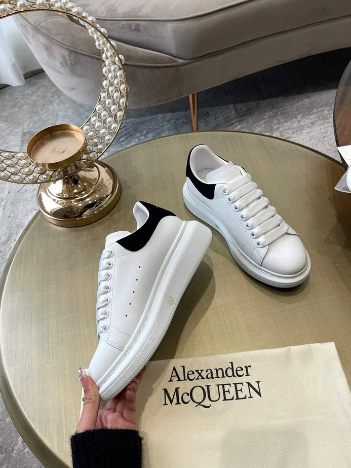 Alexander McQueen Oversized EasyMatch 1339