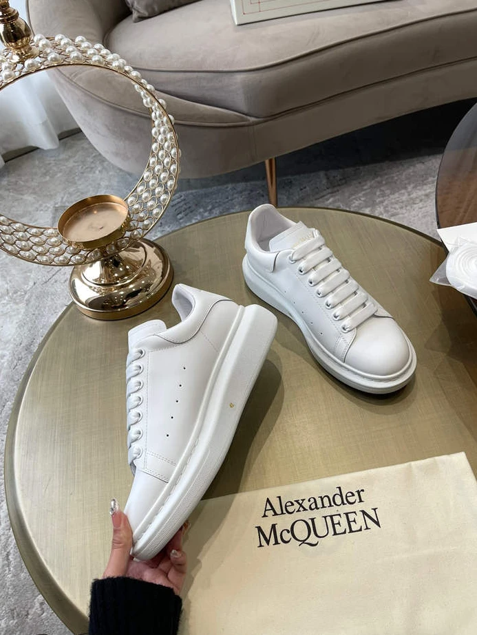 Alexander McQueen Oversized StreetReady 1320