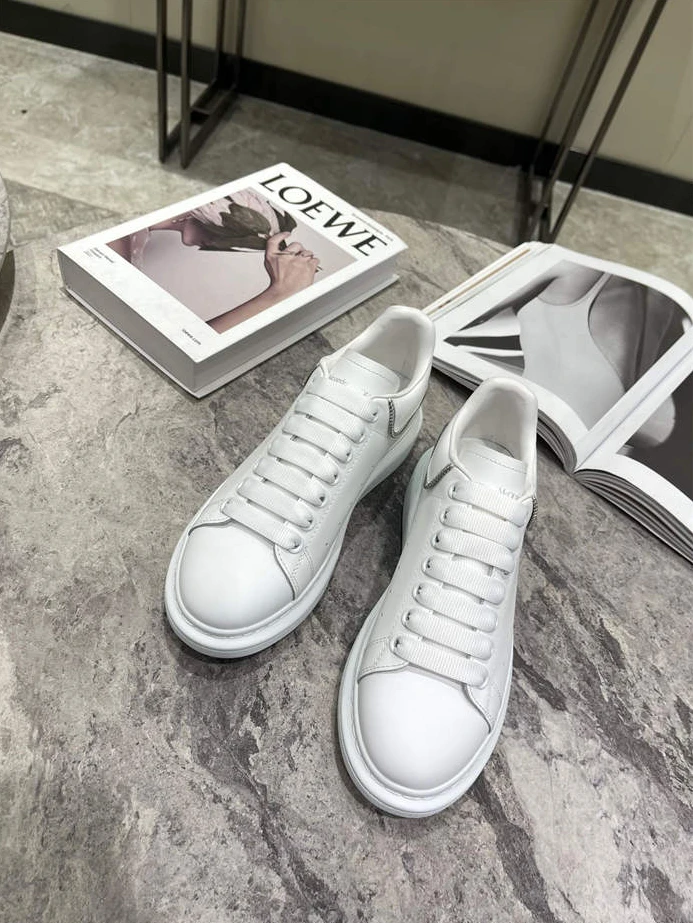 Alexander McQueen Oversized TopPick 1323