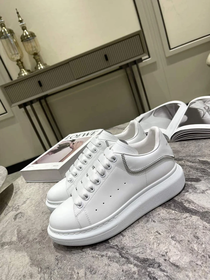 Alexander McQueen Oversized TopPick 1323