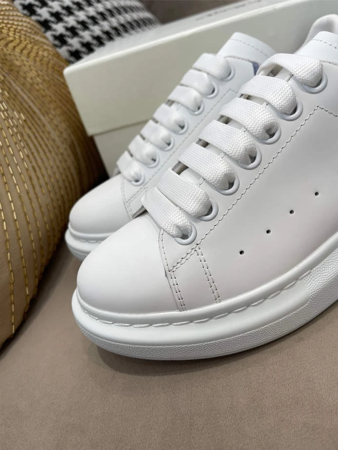 Alexander McQueen Oversized WellDesigned 1316