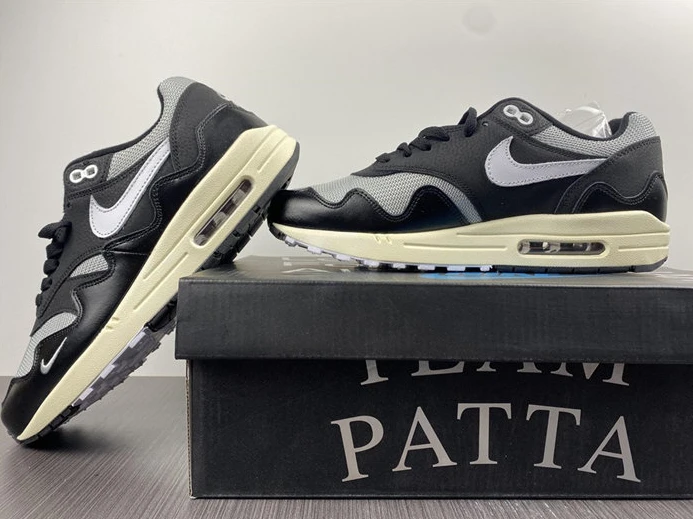 AllSeason 2750 Nike Air Max 1 Patta Waves Black DQ0299- 2556