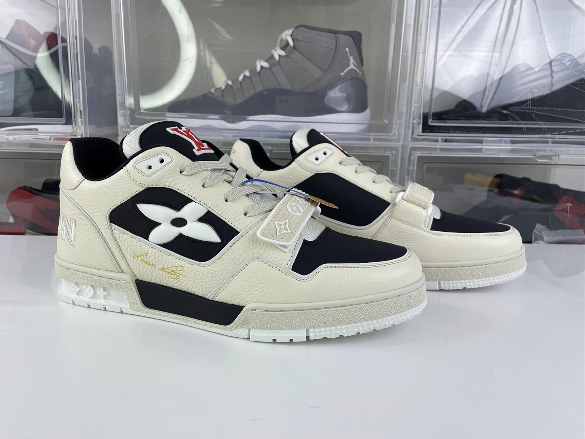 AllSeason 4790 Louis Vuitton Cream white Black Trainer Sneaker Virgil abloh 154