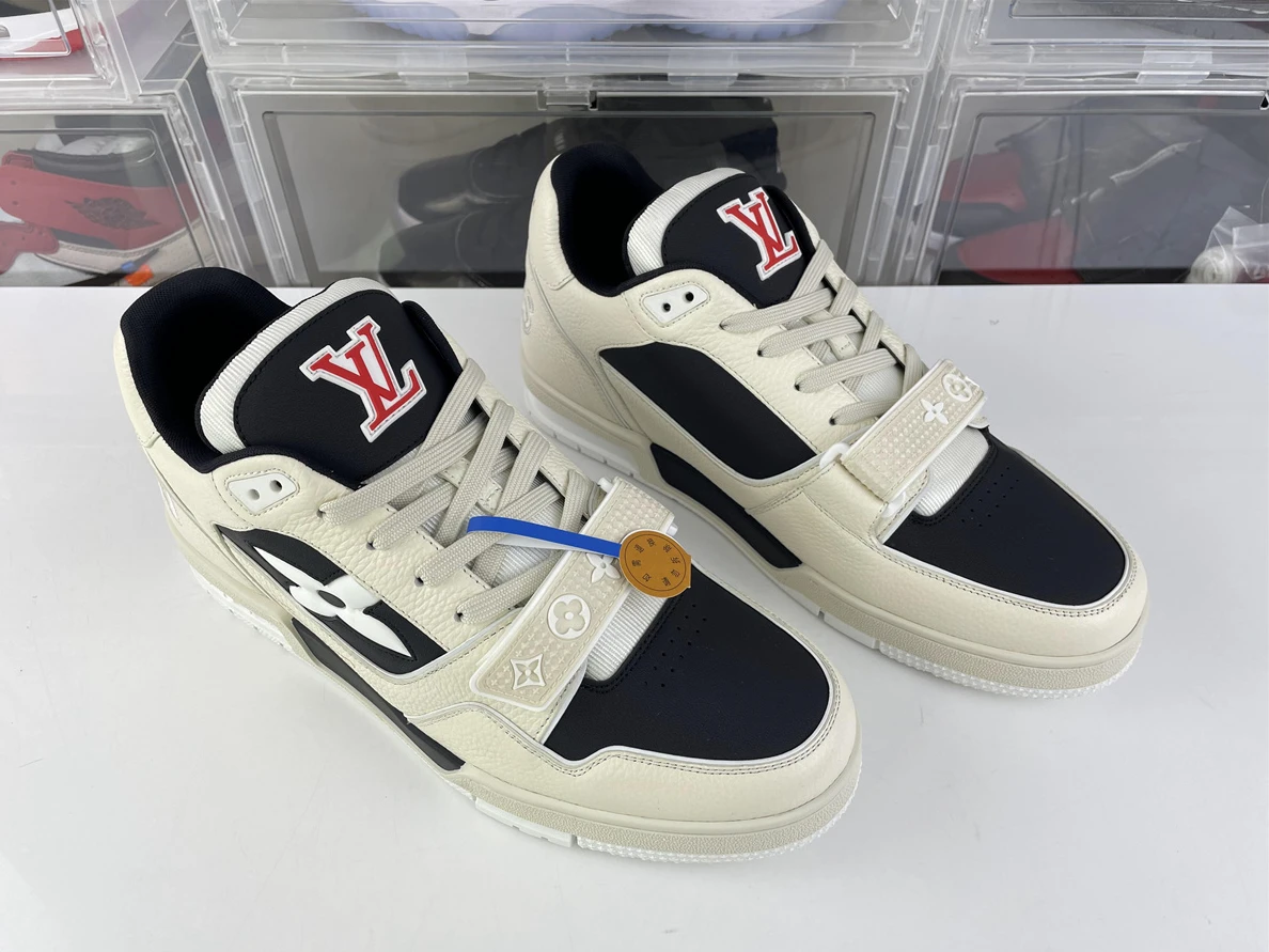 AllSeason 4790 Louis Vuitton Cream white Black Trainer Sneaker Virgil abloh 154
