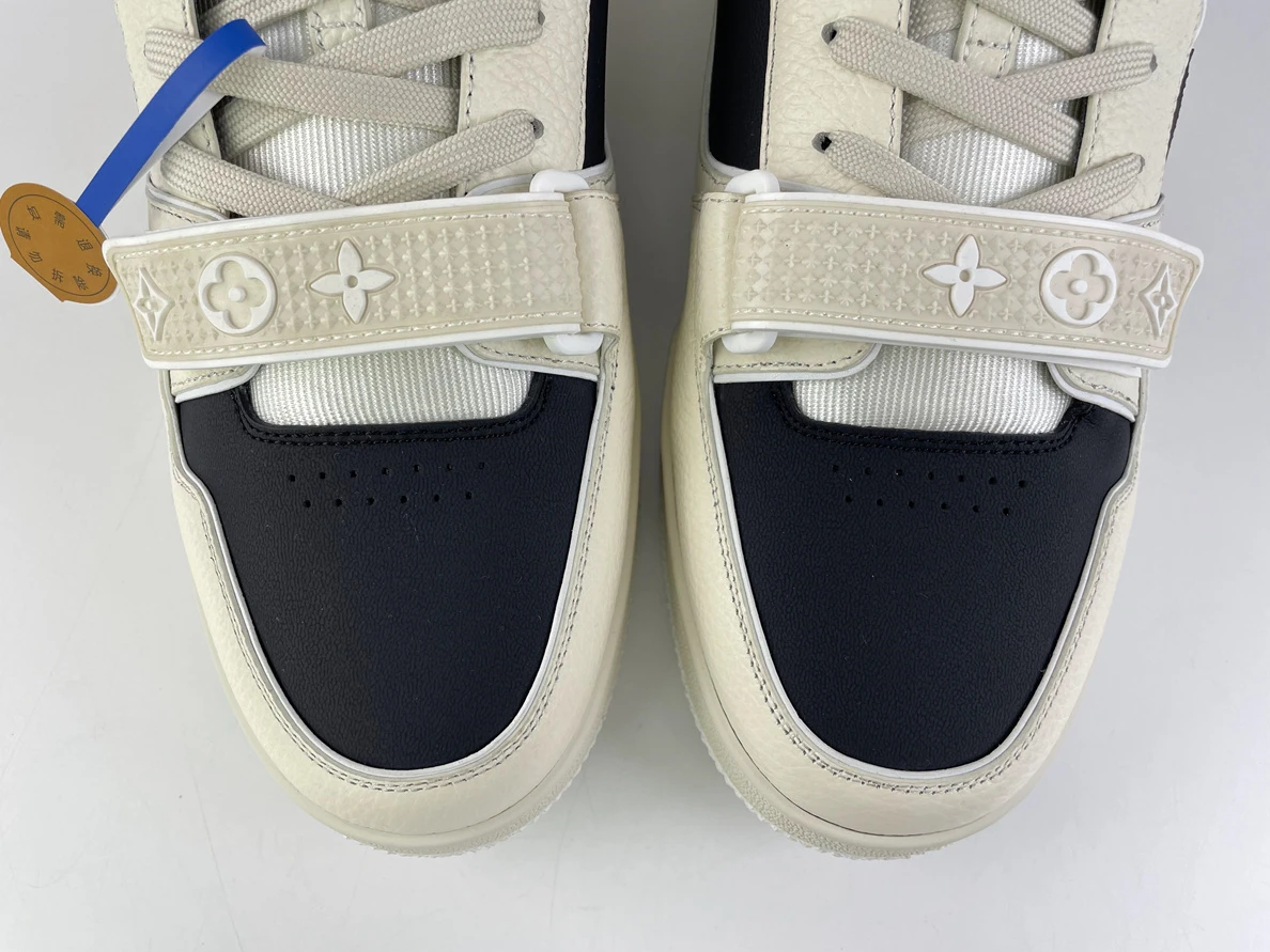 AllSeason 4790 Louis Vuitton Cream white Black Trainer Sneaker Virgil abloh 154