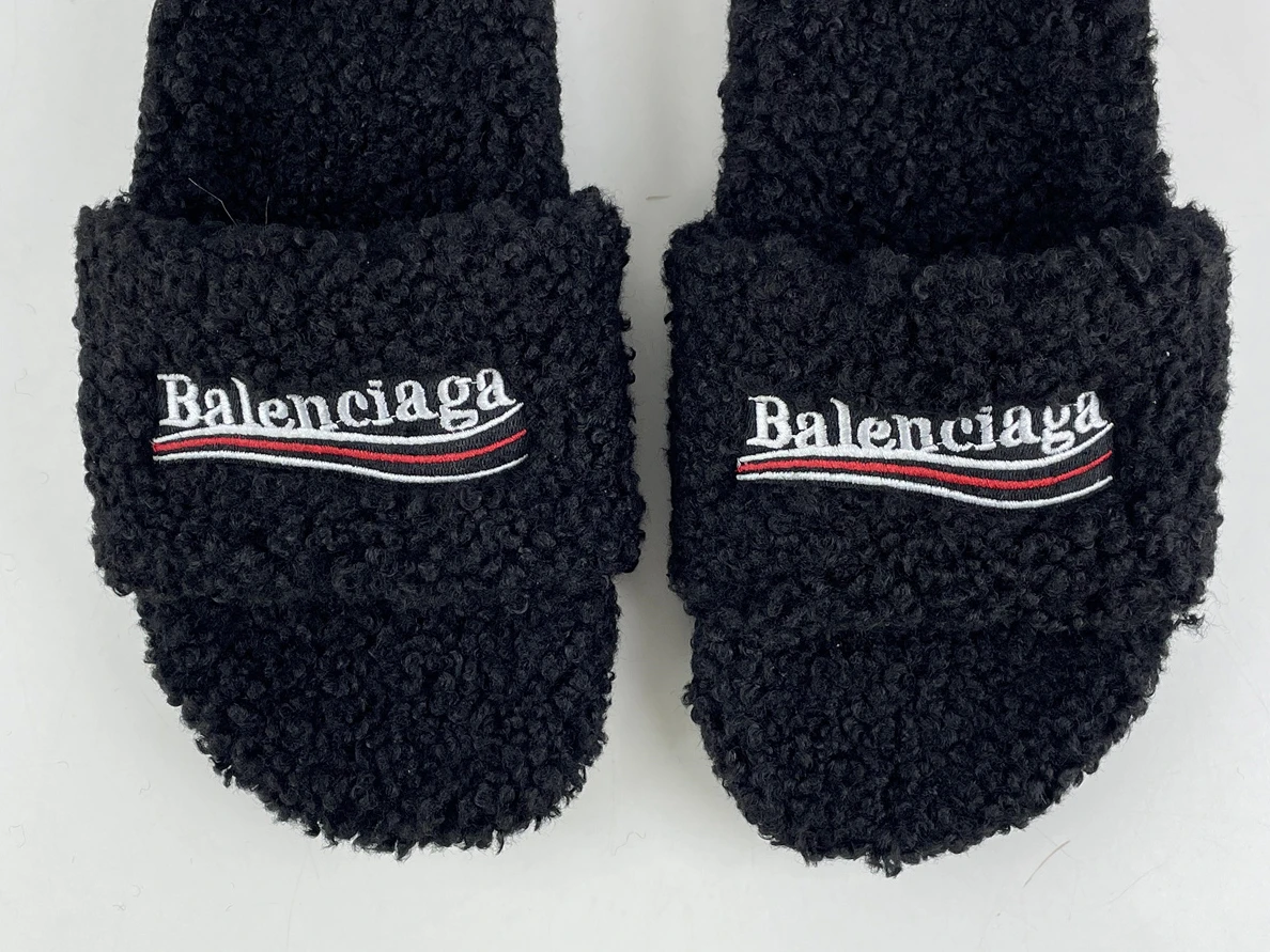 AllSeason 5032 Balenciaga Pepsi Black fur slippers (EU35- 46 ) 3051