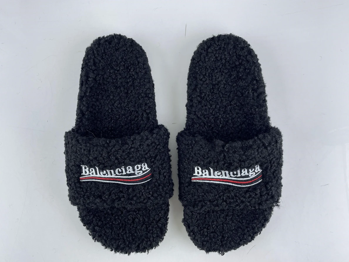 AllSeason 5032 Balenciaga Pepsi Black fur slippers (EU35- 46 ) 3051