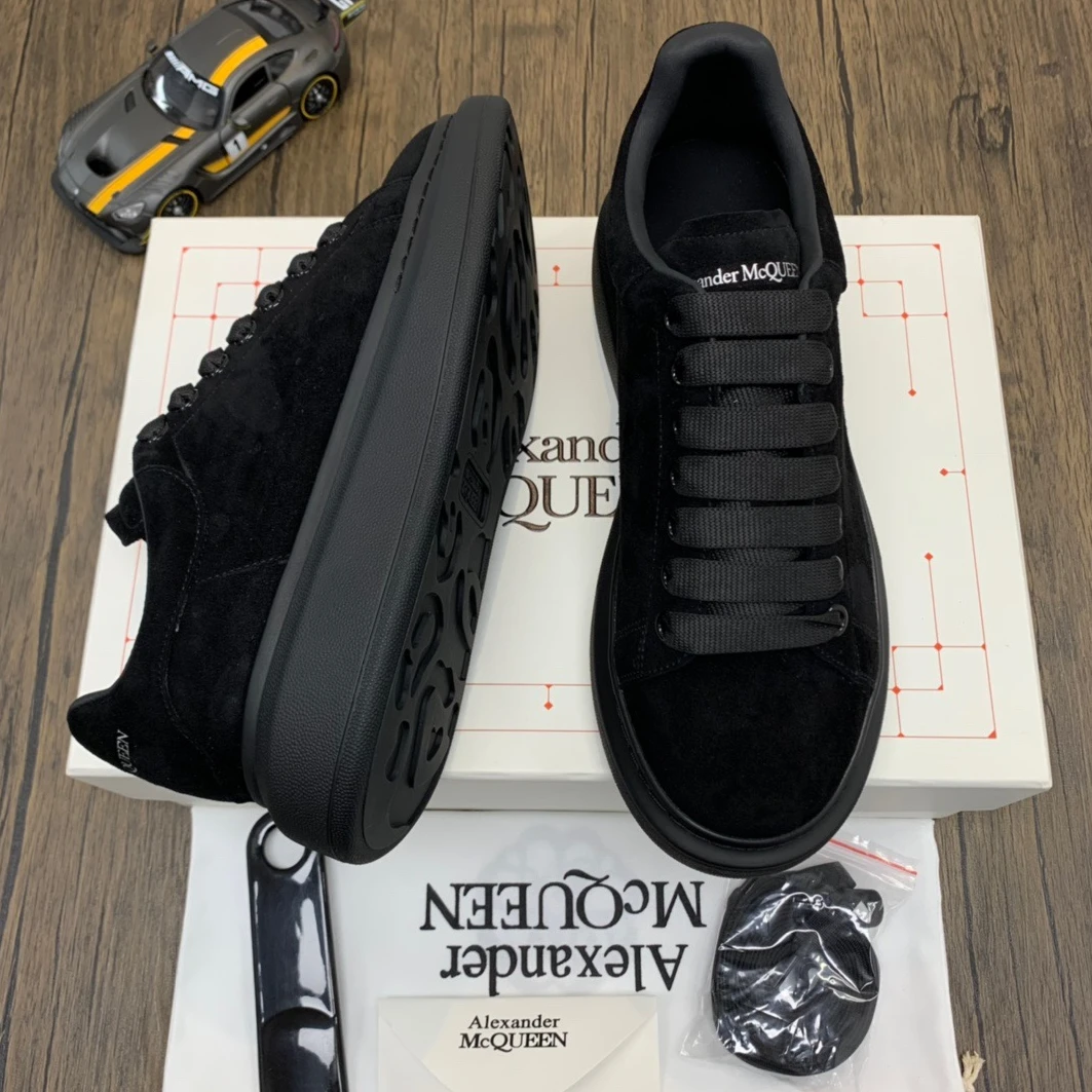 AllSeason 5178 McQuen Triple Black 553761WHV 1407