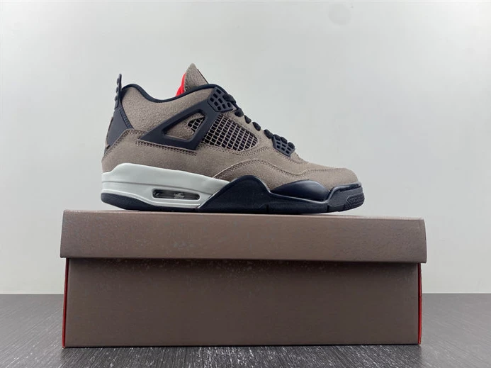 AllSeason 5207 Jordan 4 Retro Taupe Haze DB0732- 826