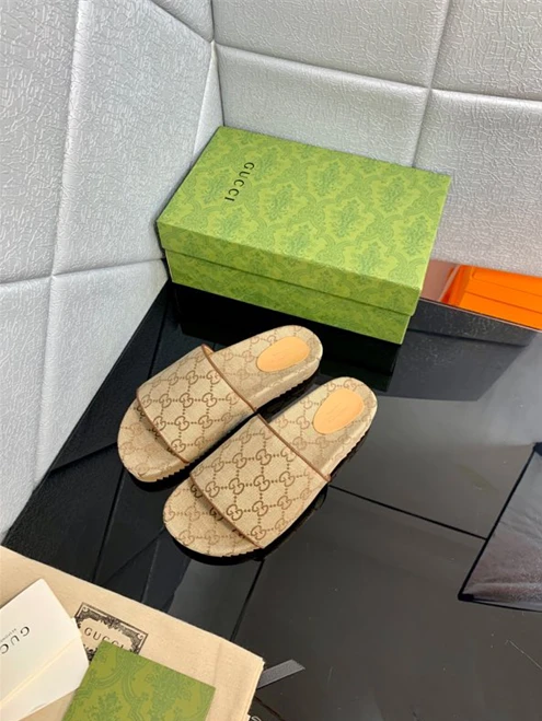 AllSeason 5402 Gucci Slipper 3232