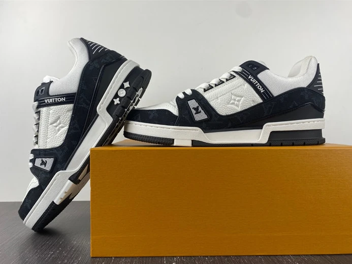 AllSeason 8642 Louis Vuitton Trainer 2021ss BM 1527