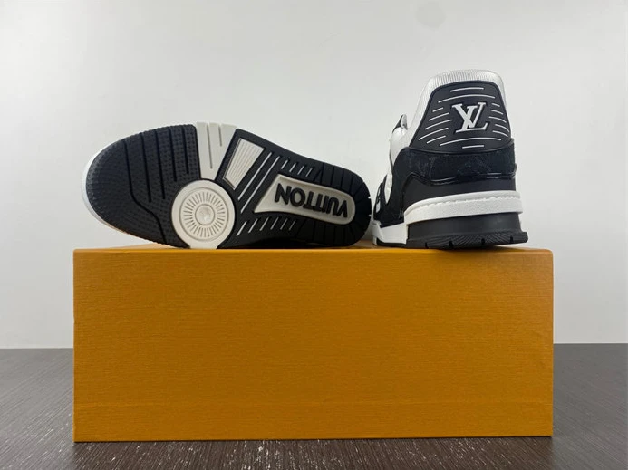 AllSeason 8642 Louis Vuitton Trainer 2021ss BM 1527