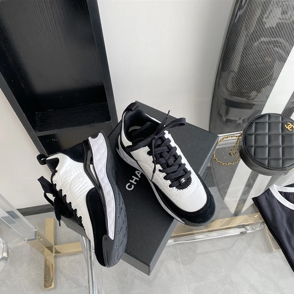 AllSeason Chanel Sneakers 1290