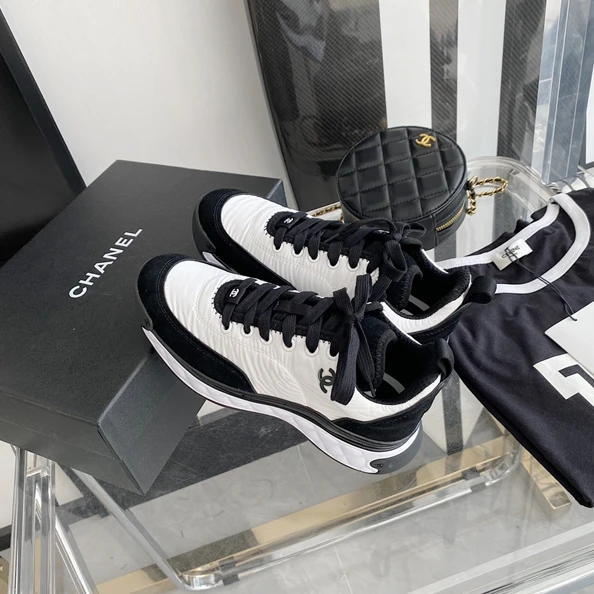 AllSeason Chanel Sneakers 1290