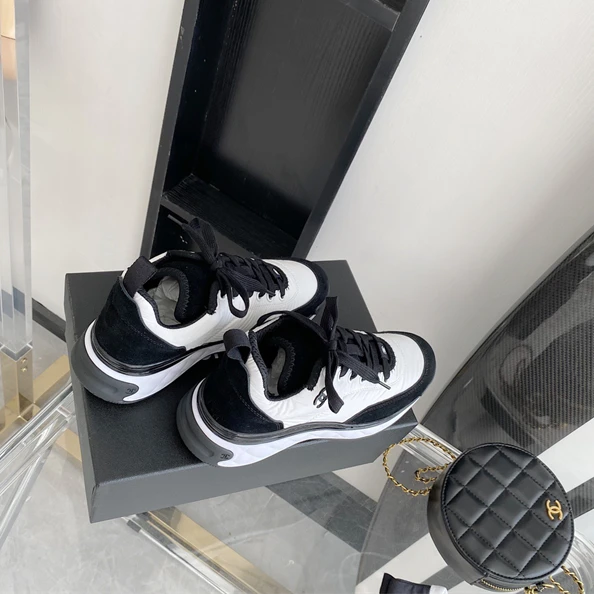 AllSeason Chanel Sneakers 1290