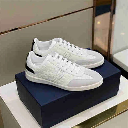AllSeason DR Sneaker 1626