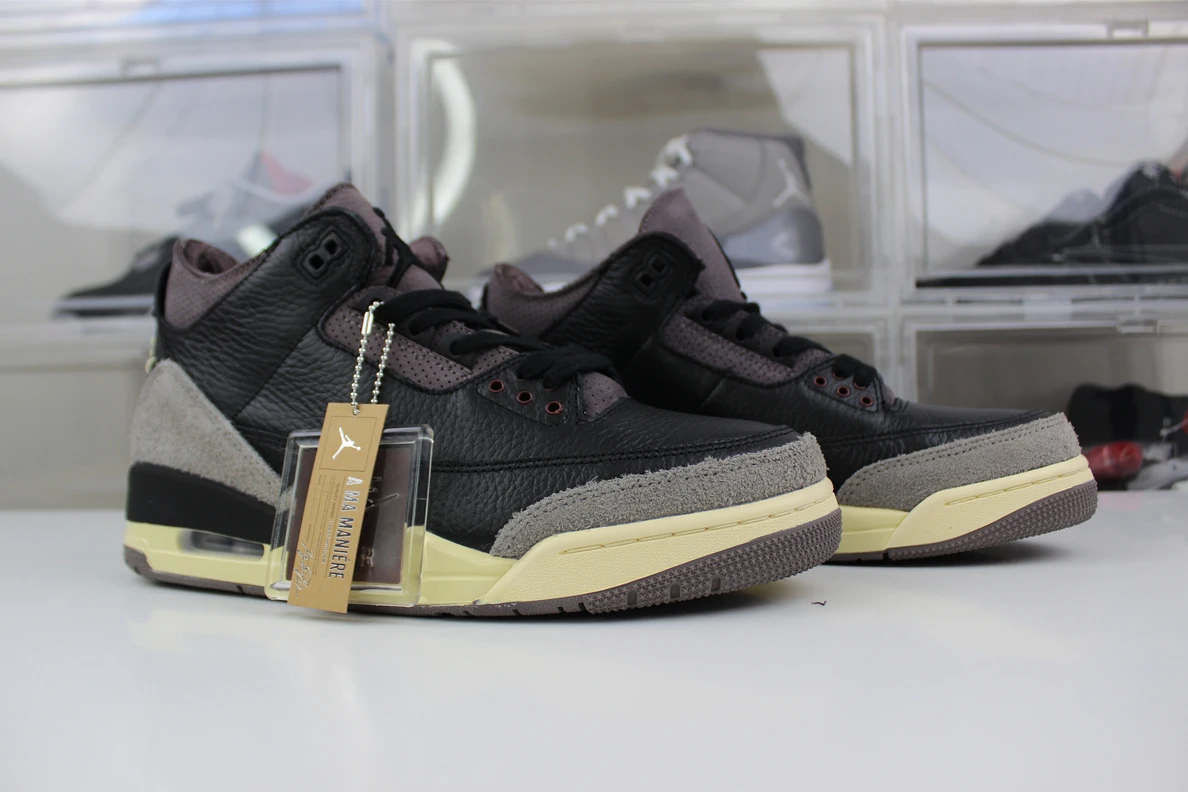AllSeason GOAT A Ma Manière x Air Jordan 3 “Black” 711
