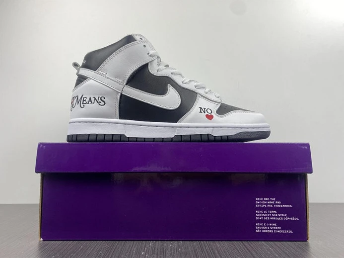 AllSeason Nike SB Dunk High Supreme By Any Means Black DN3741-002 1896