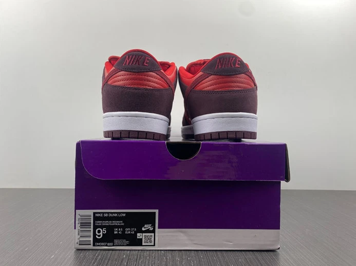 AllSeason Nike SB Dunk Low Cherry DM0807-600 1919