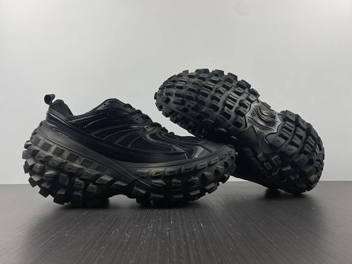 BLCG DEFENDER BLACK  685613 W2RA6 1000 DailyWear 3465