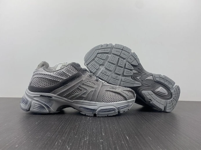 BLCG PHANTOM SNEAKER 679339 W2E91 1715 WellDesigned 3466
