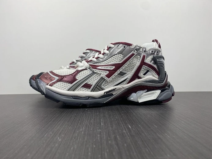BLCG Runner Burgundy  677402 W3RB3 9069 DailyWear 3449