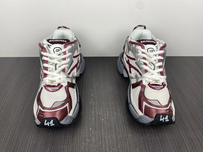 BLCG Runner Burgundy  677402 W3RB3 9069 DailyWear 3449