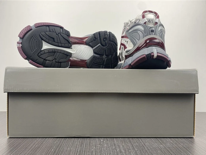 BLCG Runner Burgundy  677402 W3RB3 9069 DailyWear 3449