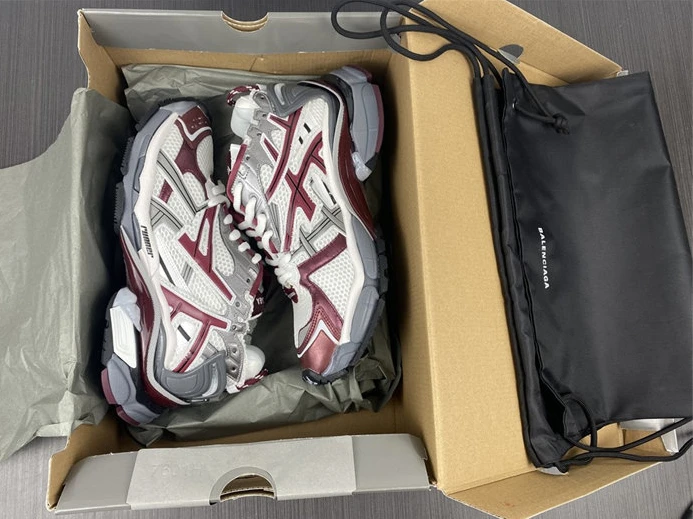 BLCG Runner Burgundy  677402 W3RB3 9069 DailyWear 3449