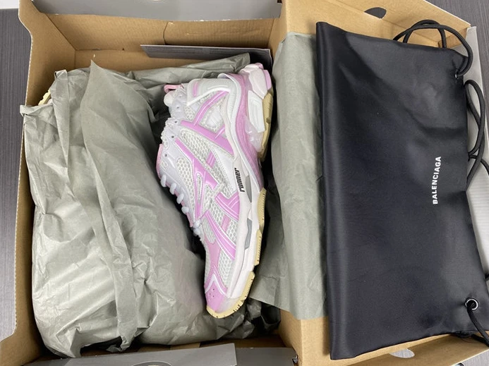 BLCG Runner Pink White 677402 W3RB3 9059 EasyMatch 3452