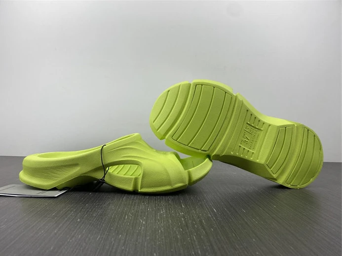 BLCG SLIPPERS GoAnywhere 3058