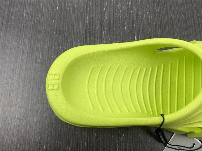 BLCG SLIPPERS GoAnywhere 3058