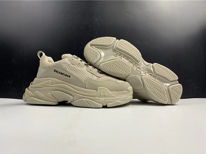 BLCG SNEAKER TRIPLE.S.GOMMA 536737 W2FW1 9700 SmartChoice 3413