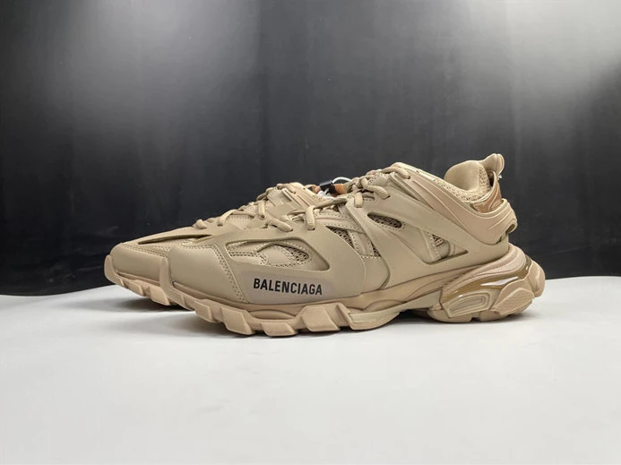 BLCG TRACK SNEAKER 542023 W1GB1 2156 AllSeason 3491